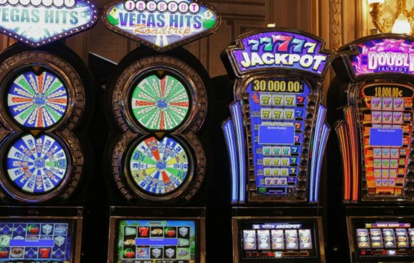 Spilleautomater med forskellige temaer og jackpotmuligheder