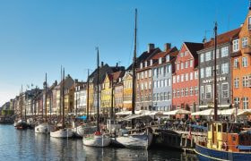 Nyhavn om sommeren
