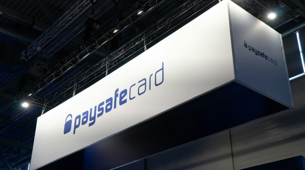 En jumbotron, der viser logoet for PaysafeCard.