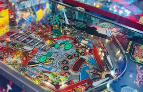 Close-up van flipperkast automaat Attack From Mars