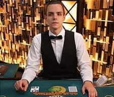 Image of a live dealer at ComeOn! Casino