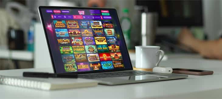 The Online Casino Games at Crystal Slots