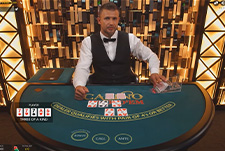 Live Casino Hold 'em in Mr Green Thumb