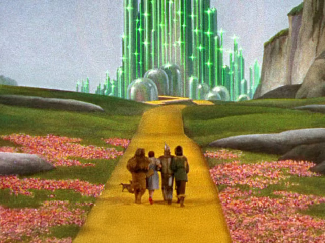 The Wizard of Oz Road to Emerald City