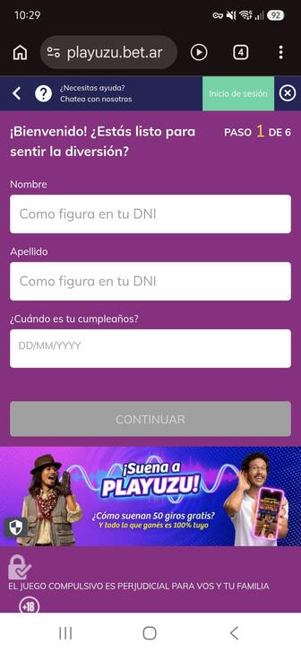 El paso de datos personales del formulario de registro de PlayUZU