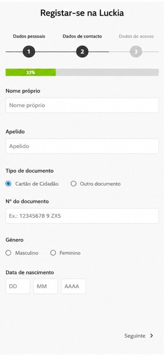 O passo dos dados pessoais no formulário de registo da Luckia