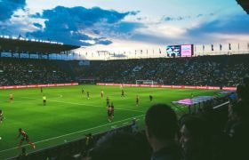 Stadion la un meci de fotbal
