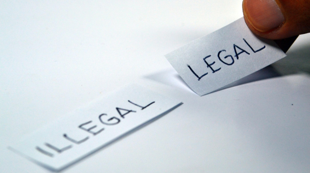 Text Ilegal Legal scris de mână