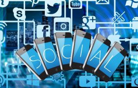 Cuvant ‚SOCIAL’ și logo-uri rețele sociale