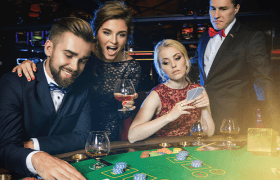 people-playing-poker