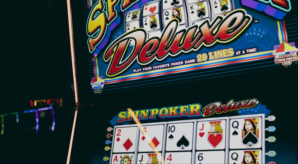 Video poker machine named Spin Poker Deluxe