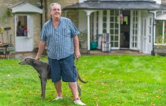 Harry Findlay at home with his dogs