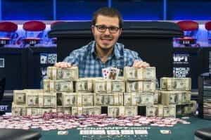 Dan Smith with his $1.4m winnings