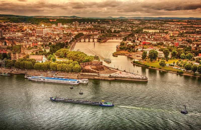 Kota Koblenz di Jerman.