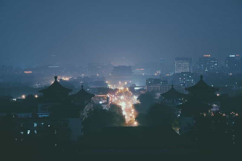 Kaki langit Jepang di malam hari.