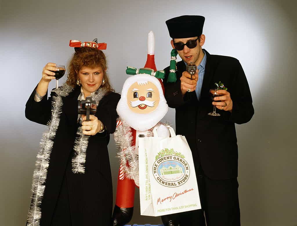 Shane MacGowan and Kirsty MacColl.