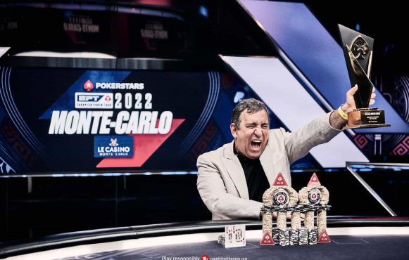 Marcelo Mesqueu celebrates his success in the 2022 Monaco EPT Main Event.