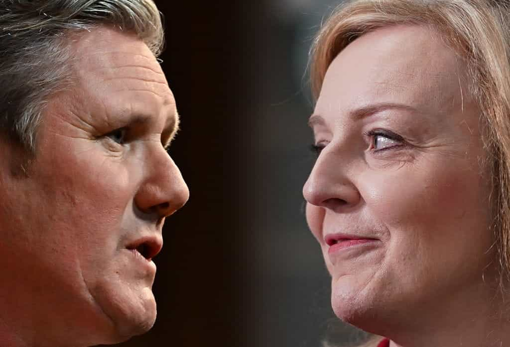 Liz Truss dan Keir Starmer bertatap muka.