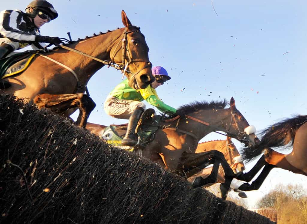 Kauto Star akan memenangkan King George VI Chase di Kempton Park pada tahun 2008.