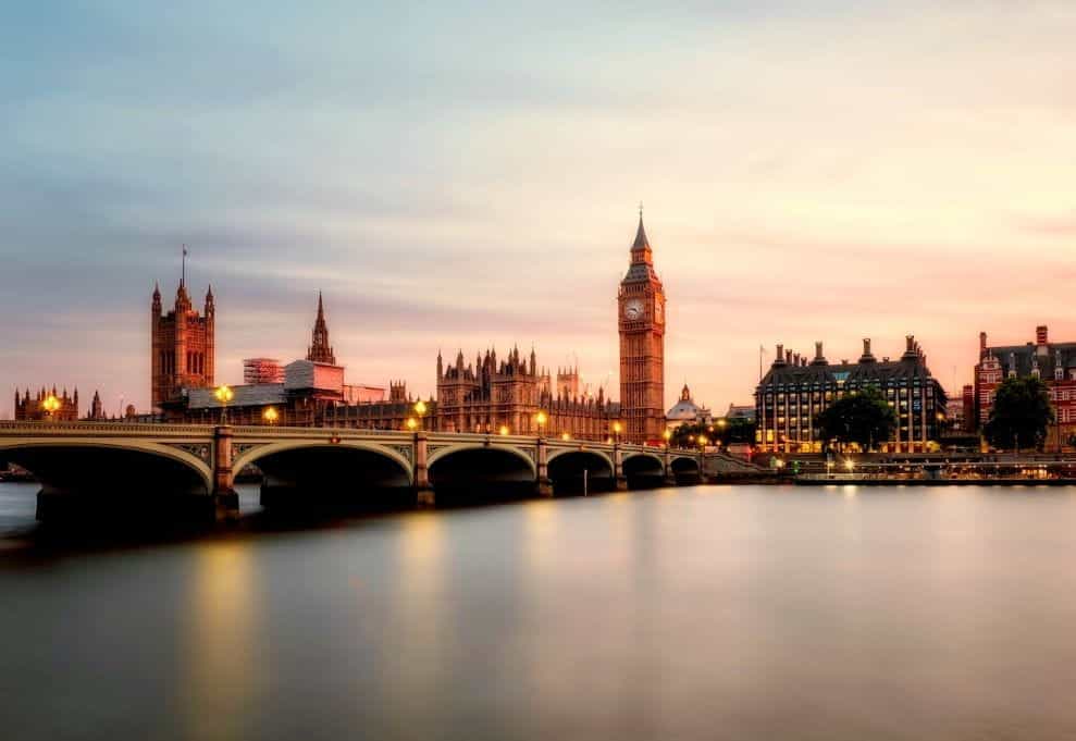 Gedung Parlemen di Westminster, London.