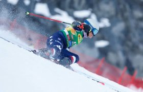 Katie Hensien in Action During the 2024 Audi FIS Alpine Ski World Cup Women's Giant Slalom in Soelden.