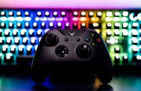 Game Controller and Keyboard