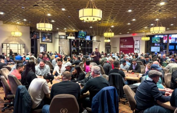 A Crowded Caesars Palace Hotel & Casino Poker Room