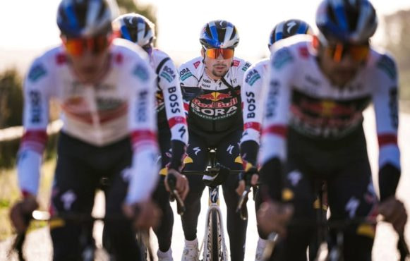 Primož Roglič and his teammates during a January 2025 training session.