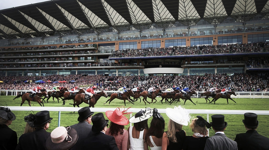 Royal Ascot's Packed Grandstand