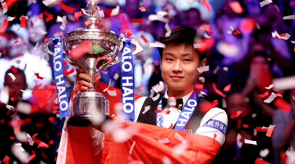 Zhao Xintong of China Poses with His 2025 World Snooker Championship Trophy