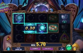 Screenshot from the New Lady of Fortune Destiny Spins Slot by Play'n GO