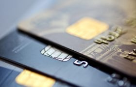 Tre kreditkort