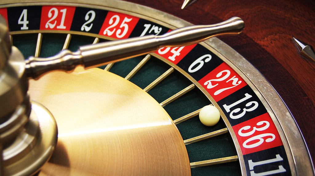 Bilden visar delar av ett roulettehjul.