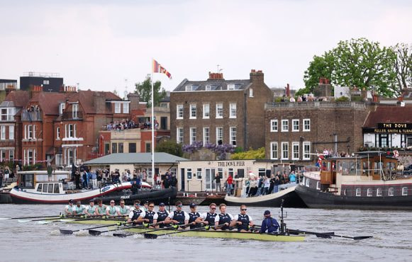 Oxford and Cambridge in Competitive Action During the 2025 Boat Race.
