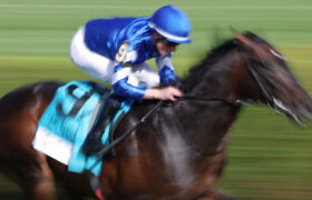 Measured Time and William Buick Seen Winning the 2024 Resorts World Casino Manhattan.