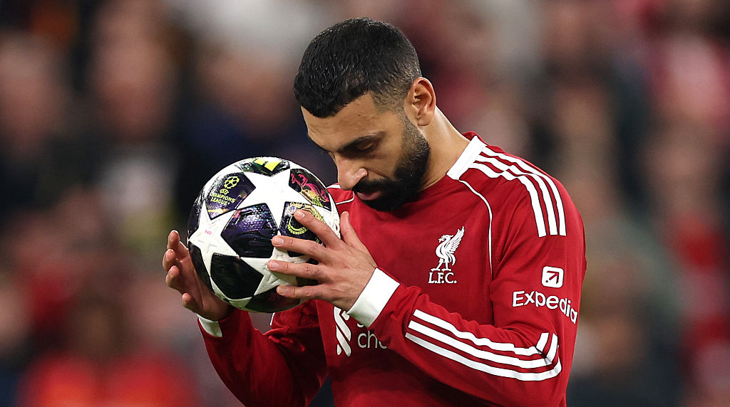 Mo Salah Reflects Before Taking a Penalty Kick