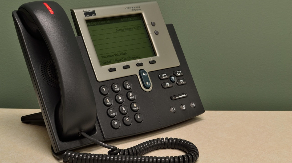 Gammaldags knapptelefon