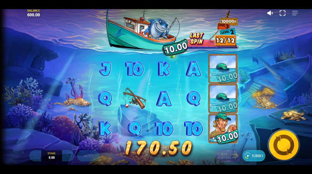 Screenshot from the free spins game of Shark Boss
