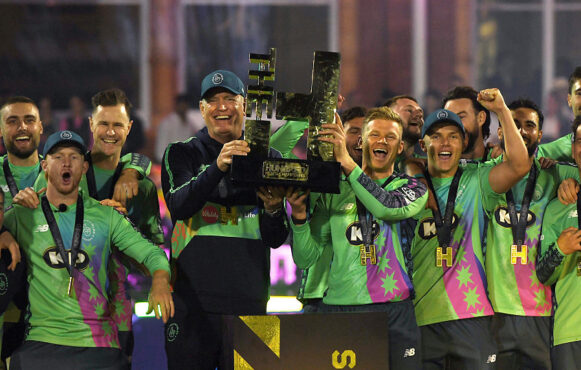 Tom Moody and Sam Billings Hold the Trophy After Oval Invincibles Won The Hundred Final 2025 at Lord's Cricket Ground. 