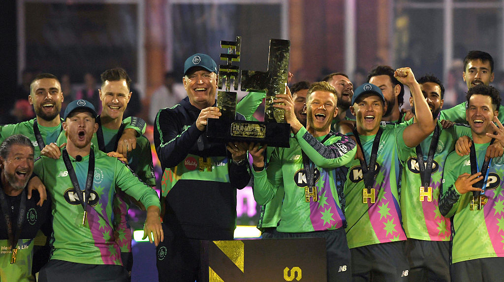 Tom Moody and Sam Billings Hold the Trophy After Oval Invincibles Won The Hundred Final 2025 at Lord's Cricket Ground. 