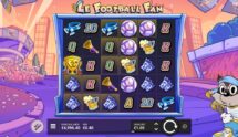 Screenshot from the New Le Football Fan Slot by Hacksaw Gaming