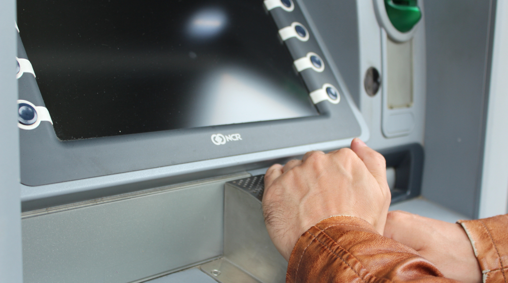 A Look at Withdrawal Wait Times at Online Casinos