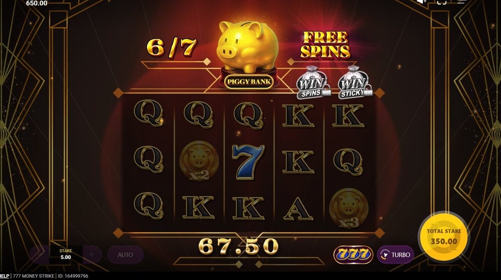 Screenshot from the Free Spins Bonus of 777 Money Strike
