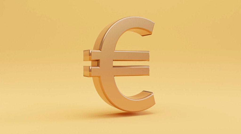 Gouden euroteken op gouden achtergrond