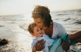 iGaming-Mother-s-Day-Wish-Lists-Header